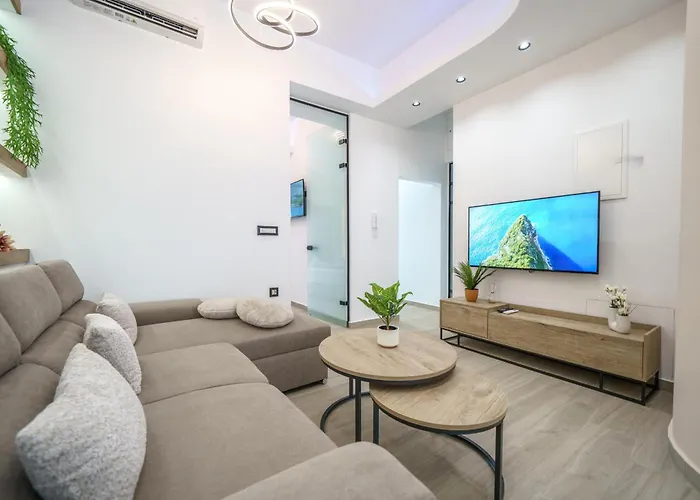 Olympia Luxury * 하니아