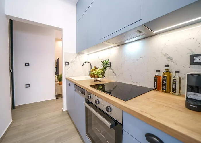 Olympia Luxury アパート