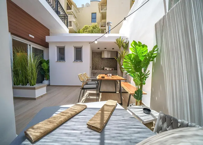 Olympia Luxury Апартаменты Ханья